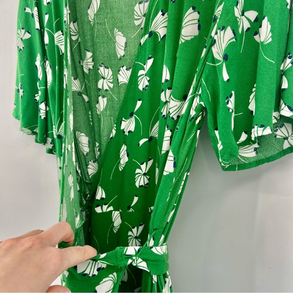 Eloquii Green Floral Print Layered Plus Size Wrap Dress 14 - Picture 9 of 13